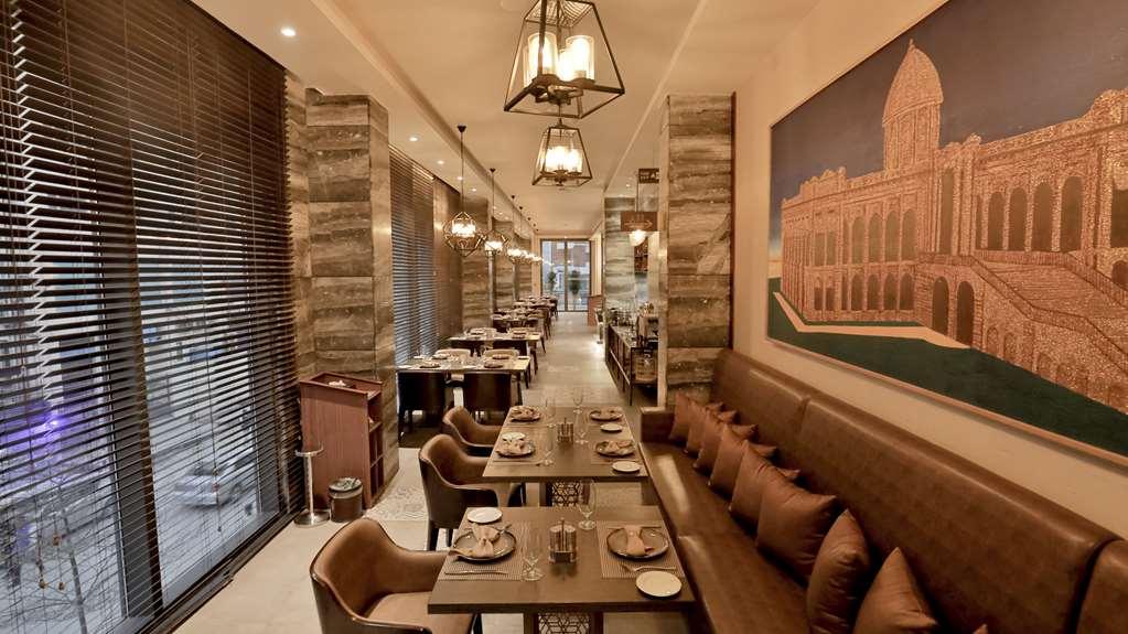 Best Western Plus Maya - Luxury Collection Hotel Dakka Restoran fotoğraf